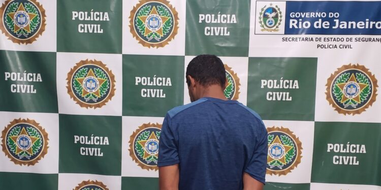 Foragido da Justiça do Espírito Santo é apresentado na 130ª DP em Quissamã. Divulgação/Polícia Civil